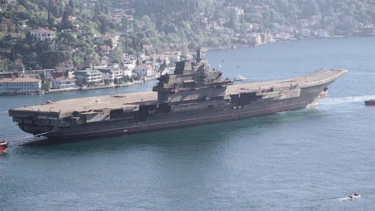 China está construyendo su segundo portaviones