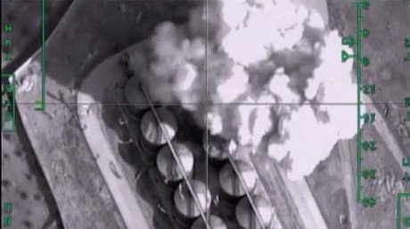 Fotos satelitales: El viaje del crudo robado por el EI hasta Turquía