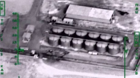 "Gracias a los bombardeos rusos los ingresos del EI caen de 3 a 1,5 millones de dólares al día"