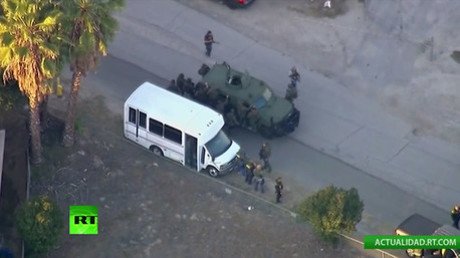 Video: El supuesto tercer autor del tiroteo en San Bernardino se atrinchera en una iglesia