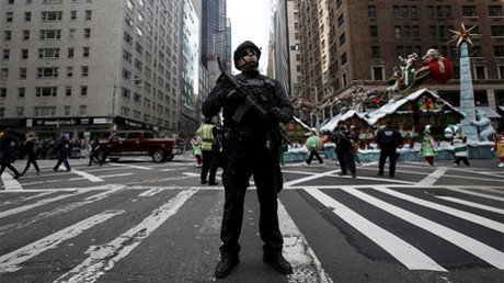 Jefe de policía del estado de Nueva York tras los tiroteos: "Lleven su arma de fuego"