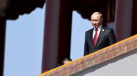 "No a la doble moral": China apoya la idea de Putin sobre "un puño antiterrorista común"