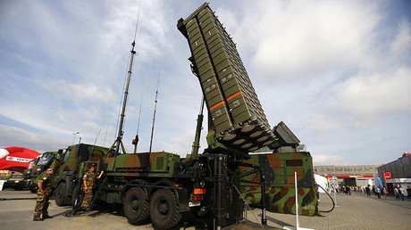 Turquía echa más leña al fuego y desplegará sistemas de misiles en la frontera con Siria