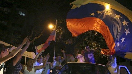 "Triunfo de la contrarrevolución": ¿Qué deparará a Venezuela victoria de la MUD en las elecciones?