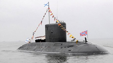 Submarino ruso equipado con misiles de crucero se acerca a la costa de Siria