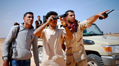 Red indiscreta: Un mensaje en Facebook aborta una misión secreta de EE.UU. en Libia