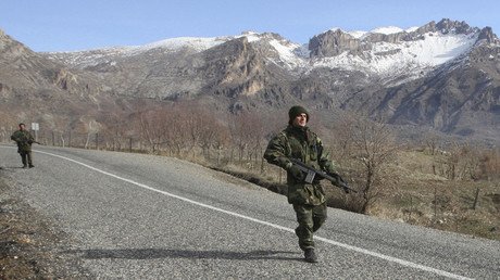 Obama insta a Erdogan a retirar las tropas turcas de Irak