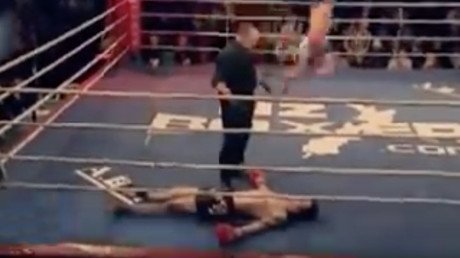 Optimismo ante todo: un boxeador no deja que un nocaut le estropee el día