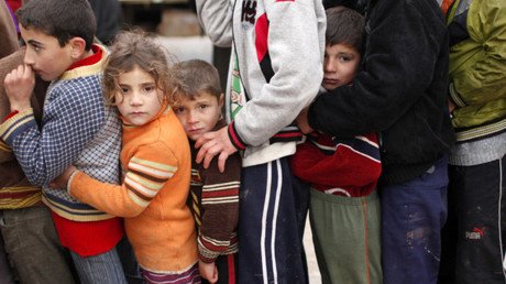 Niños refugiados sirios dibujan para vencer los horrores de la guerra