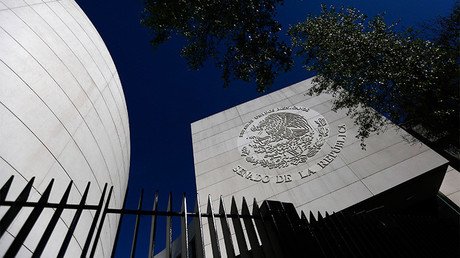 México estudiará en 2016 la conveniencia de cambiar la Constitución en el año de su centenario