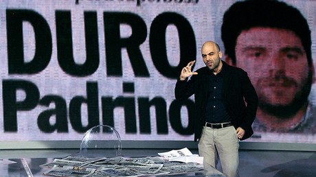 Roberto Saviano explica por qué el capitalismo y la cocaína son lo mismo