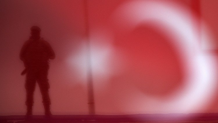 10 puntos que explican por qué EE.UU. está perdiendo a la Turquía del 'sultán' Erdogan