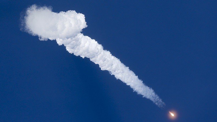 Vietnam: La caída de misteriosas bolas de metal desde el cielo estremece a los militares (FOTOS)