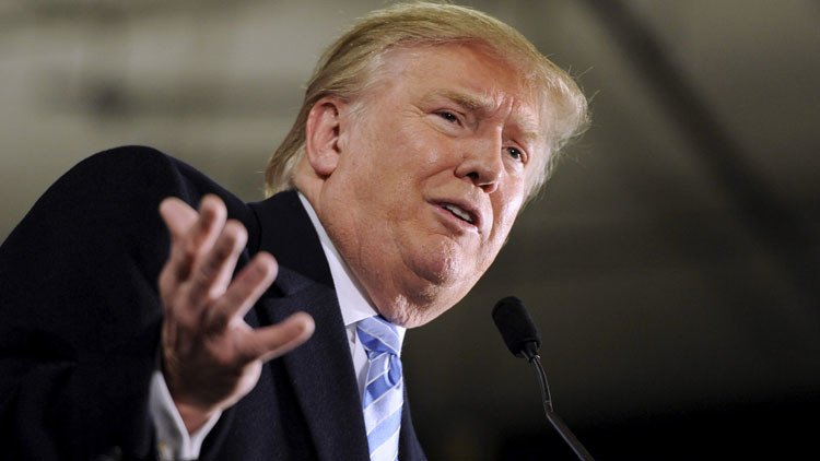 Donald Trump: "Vamos a obligar a Apple a fabricar sus malditos dispositivos en EE.UU."