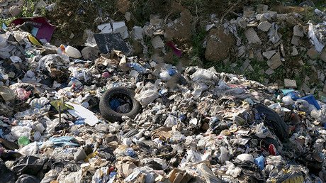 Aumentan los casos de cáncer en bebés por los vertidos tóxicos de la mafia en Nápoles