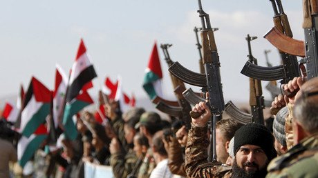 Sin rastro de terroristas: el Ejército sirio retoma ruta clave en el sureste de Hama