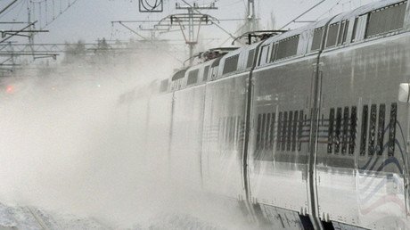 Ucrania: Un tren de alta velocidad se 'congela' debido a las bajas temperaturas