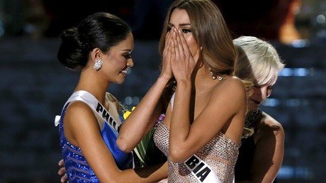 ¿Hablar o no hablar con el presentador? Miss Colombia acude a sus seguidores en Twitter