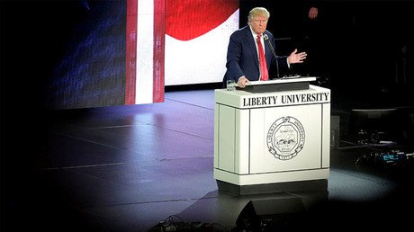 Trump se proclama la "peor cosa que le ha pasado" a la clase dirigente