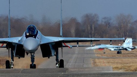 El Sukhoi Su-35: el as bajo la manga de Rusia contra los cazas 'invisibles' de EE.UU.
