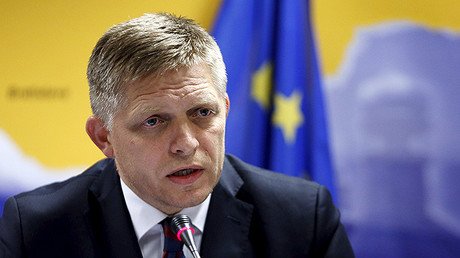 La Unión Europea está cometiendo un "suicidio ritual" con su política migratoria