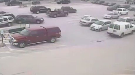 Un conductor loco que ‘no da pie con bola’ 