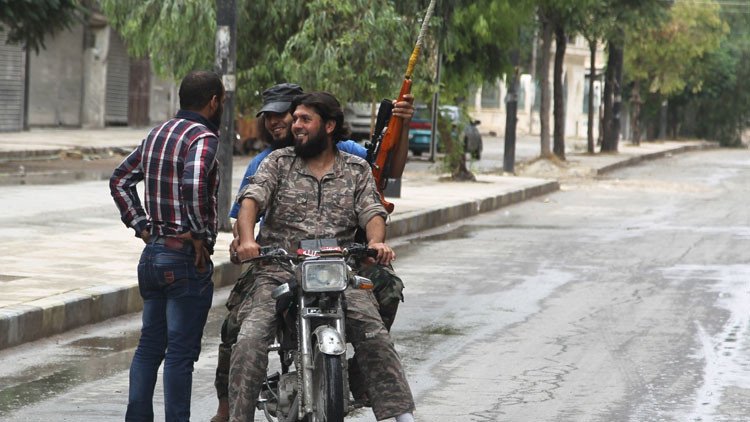 ¿Está perdiendo terreno? El Estado Islámico cambia de estrategia para captar simpatizantes