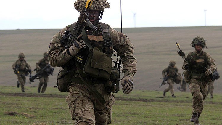 Reino Unido se prepara en Oriente Medio para una guerra contra Rusia