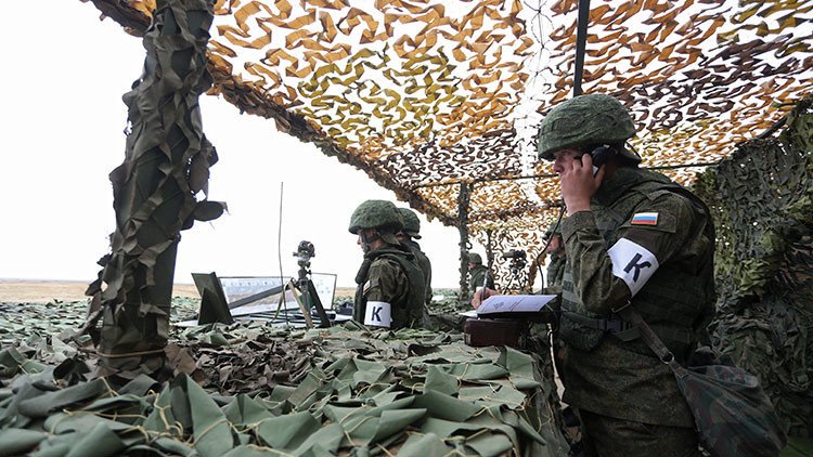 Rusia anuncia la actividad inmediata de sus tropas de despliegue rápido por tierra, mar y aire