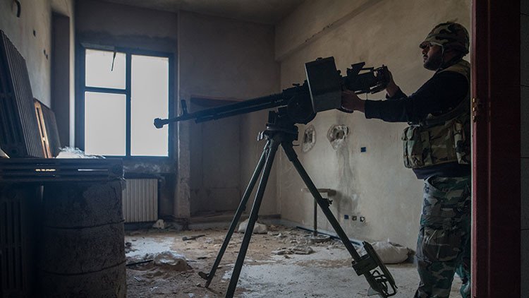 RT sigue desde la línea de frente la brutal ofensiva en el entorno de Alepo