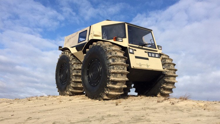 Video: Para este todoterreno ruso los obstáculos no existen