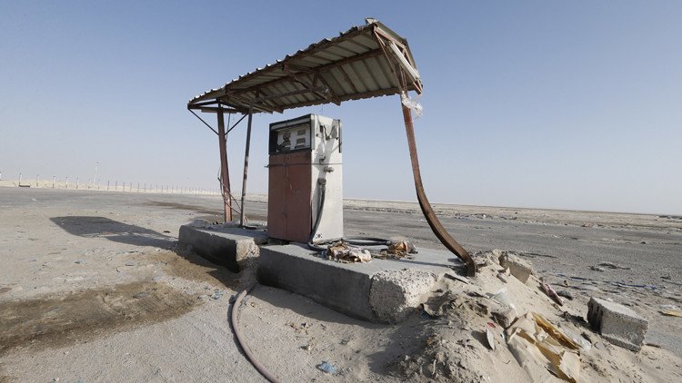 "En los próximos meses cada piscina se llenará de petróleo"