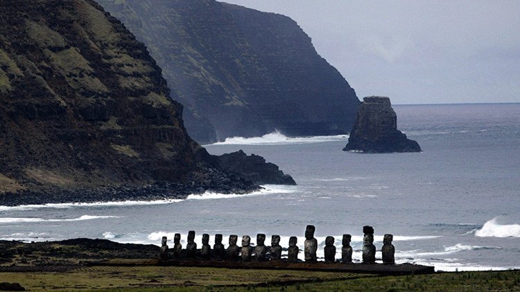 La civilización rapanui no se extinguió a causa de las guerras