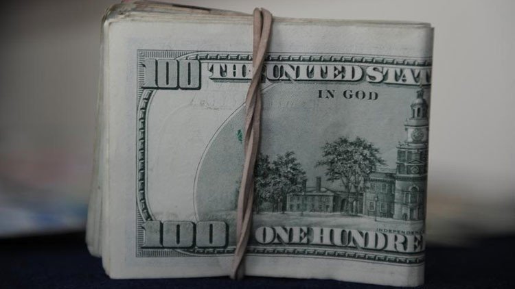 Freno de emergencia: el dólar está 'estrangulando' a EE.UU.