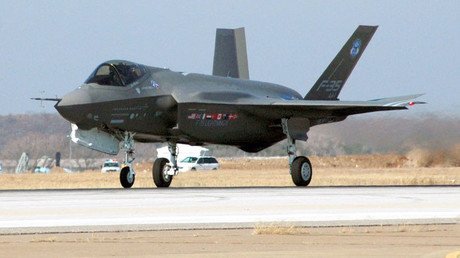 El caza ruso T-50 deja atrás al F-35 de EE.UU. y se convierte en el más avanzado del mundo