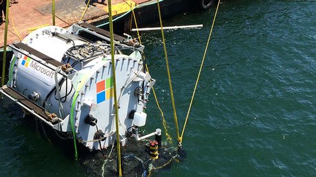 Mares de información: Microsoft presenta un proyecto de almacenamiento de datos bajo el agua