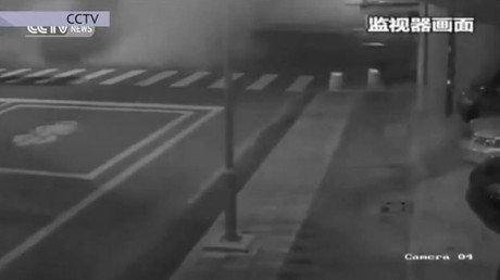 Cámaras registran impactante derrumbe de edificio residencial durante el terremoto en Taiwán (Video)