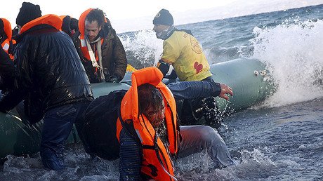 Turquía: Al menos 35 refugiados mueren ahogados en el mar Egeo