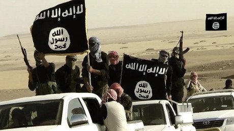 El Estado Islámico crucifica a un adolescente en Siria