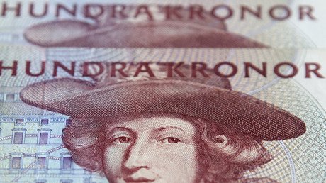 ¿Cómo vive sin dinero uno de los países más ricos del mundo?