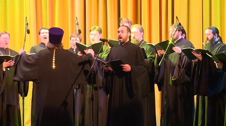 Video: Agasajan al patriarca Kiril con una inesperada versión de 'Guantanamera'