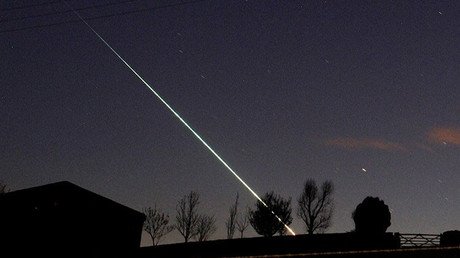 Video: Meteorito cae en Francia durante partido de rugby