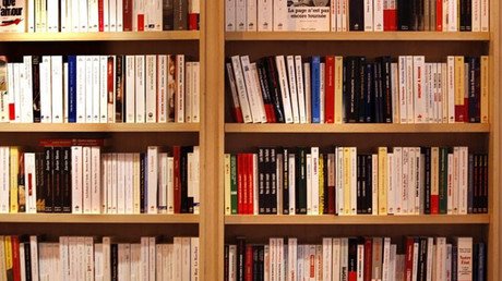 Tan listo como Hawking: niño genio con el CI increíblemente alto se une la élite intelectual