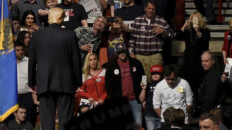 Trump: "EE.UU. se está yendo al infierno por ser políticamente correctos"