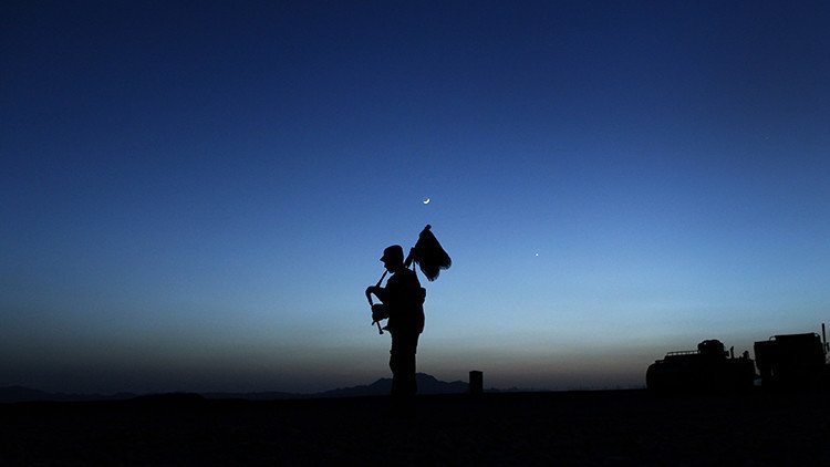 Tropas británicas prueban una 'capa de invisibilidad'