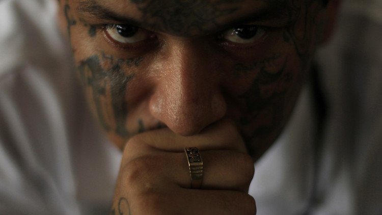 Las maras de cerca: un antropólogo se adentra en su mundo para comprender el fenómeno