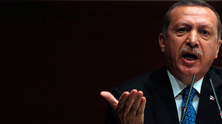 Erdogan, enfurecido por la presencia de diplomáticos occidentales en el juicio contra periodistas