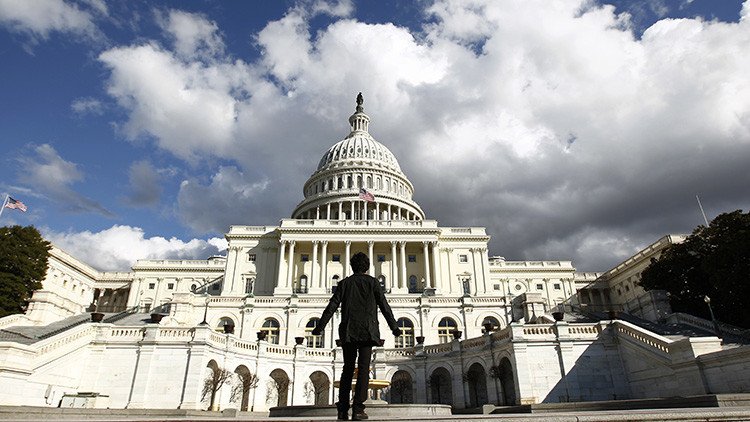 'Pan y circo': ¿Repetirá EE.UU. el destino del Imperio romano?