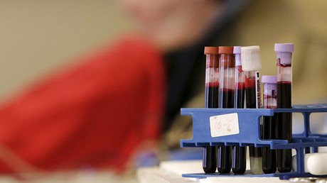 Lavado salvador: un bioquímico chileno crea un detergente capaz de proteger del zika