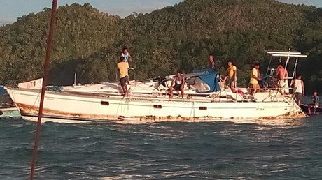 Hallan un cuerpo momificado en un yate alemán a la deriva (FOTOS)